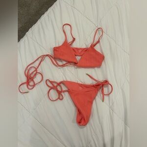 Used once Monday bikini. Top is medium & bottoms are size large (they run small)